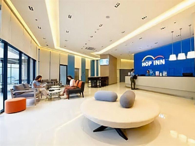 Hop Inn Hotel Alabang Manila Muntinlupa City Екстериор снимка