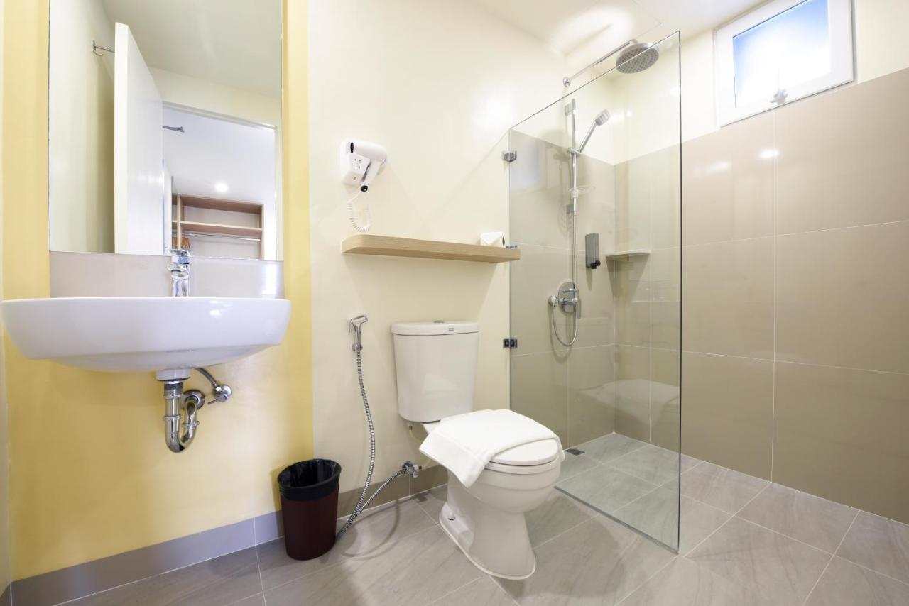 Hop Inn Hotel Alabang Manila Muntinlupa City Екстериор снимка